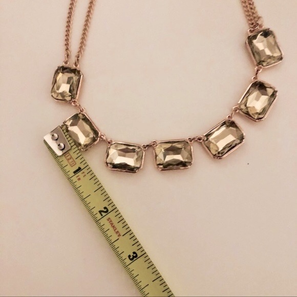 Vintage Jewelry Vintage Rose Gold Tone Green Topaz Look Necklace